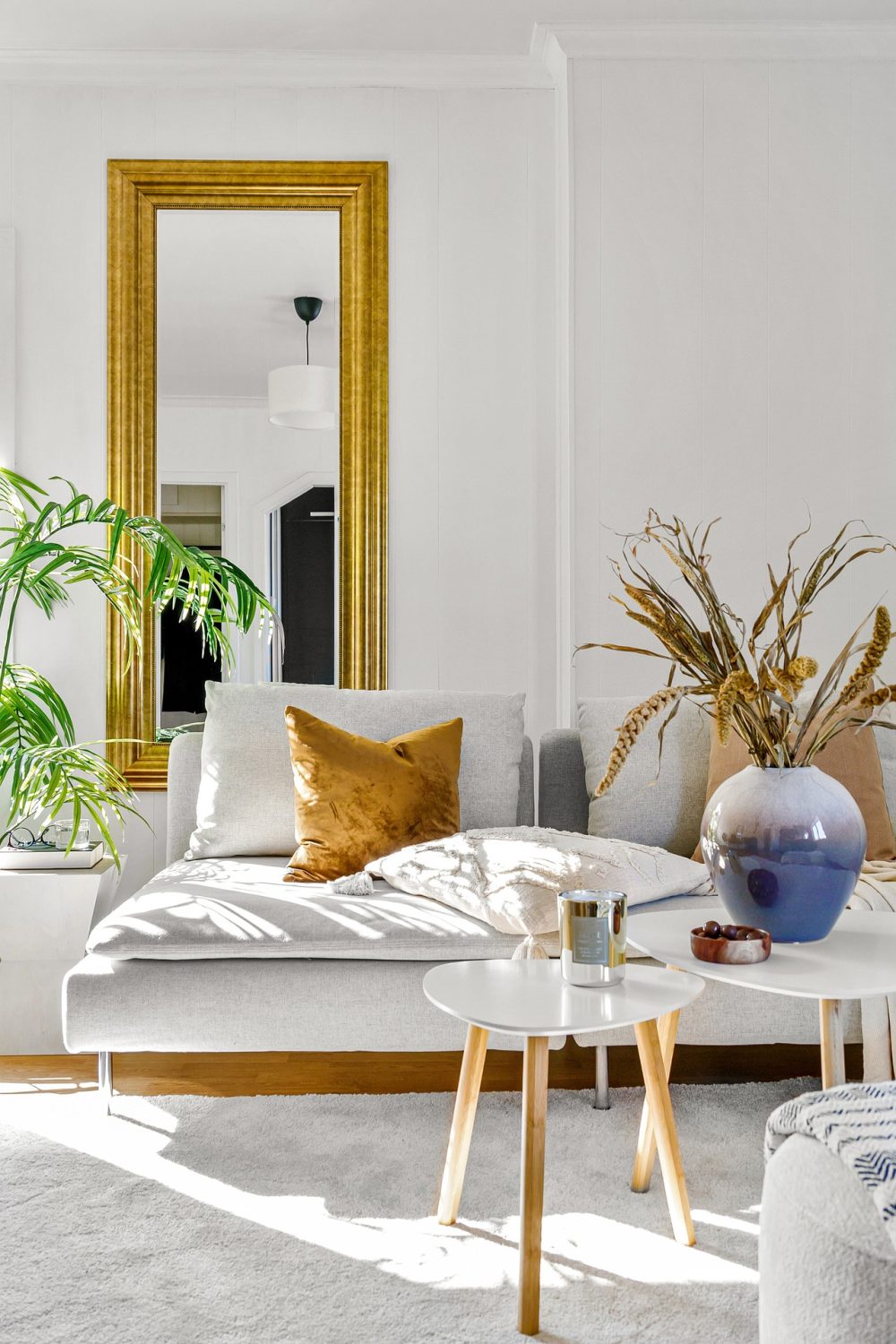 Living Room Mirror