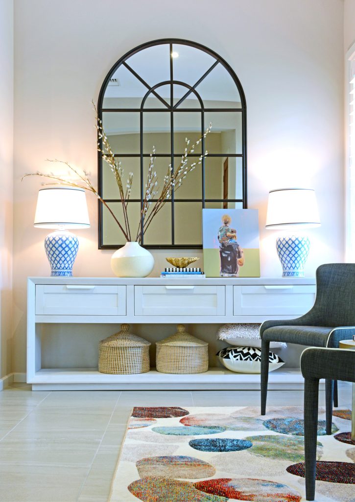 Transitional style entrance